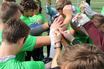 Team Huddle - Champions Bowl XI